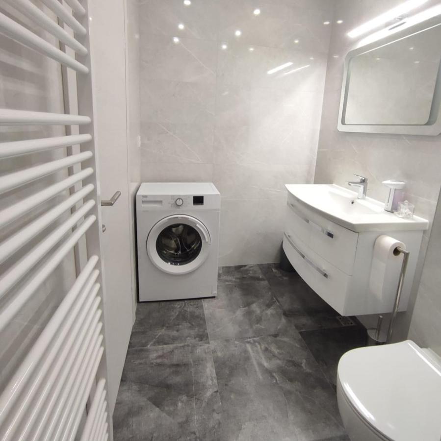 Apartman Rivana Baška Voda Exterior foto