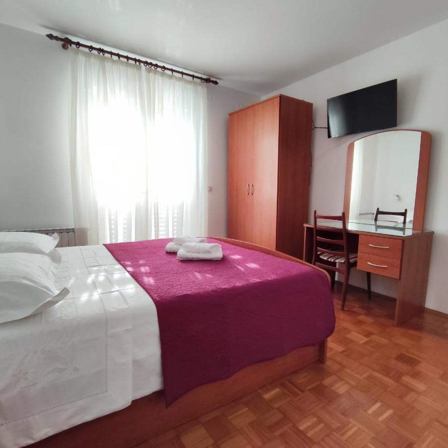 Apartman Rivana Baška Voda Exterior foto