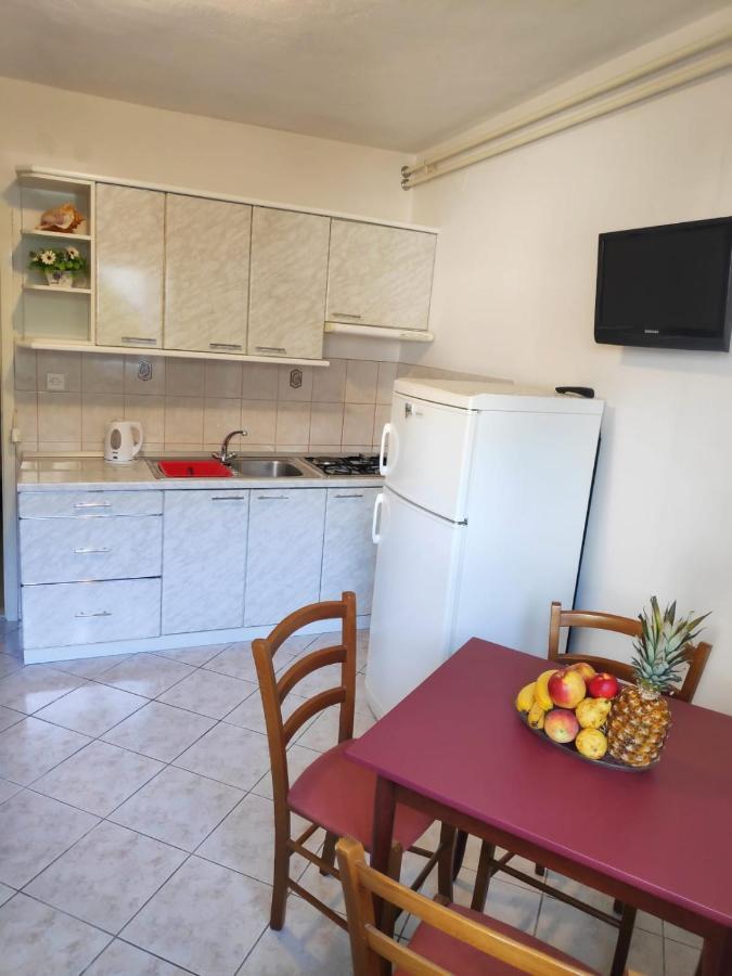 Apartman Rivana Baška Voda Exterior foto