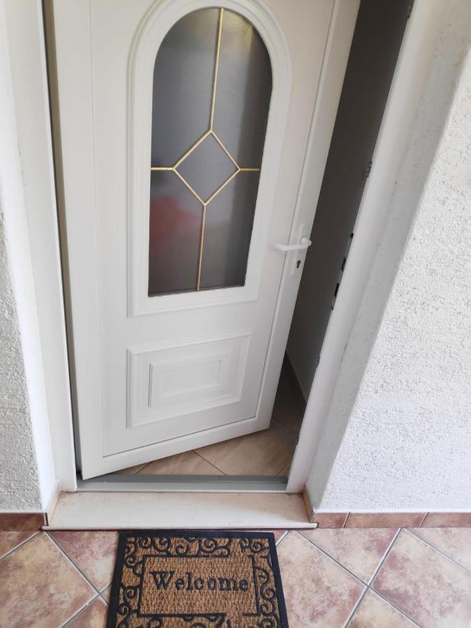 Apartman Rivana Baška Voda Exterior foto
